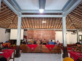 Rapat Koordinasi Pamong Bahas Evaluasi Bersih Dusun dan Pelaksanaan Musyawarah Dusun